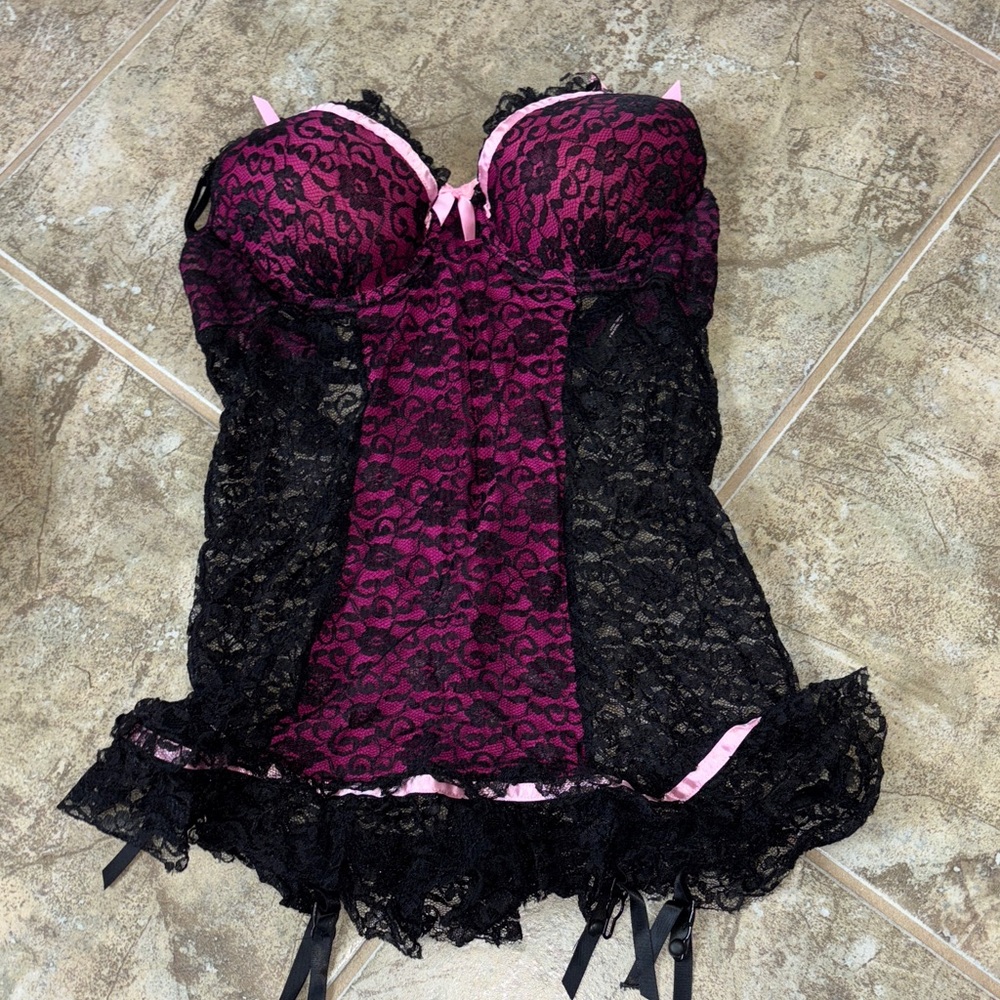 Victoria's Secret Black and Pink Lace Chemise